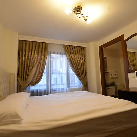 Hotel Ankatra 3*