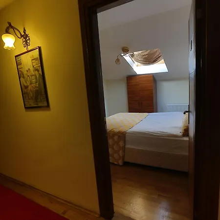 Ankatra Hotel 3*