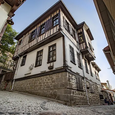 Ankatra Szálloda